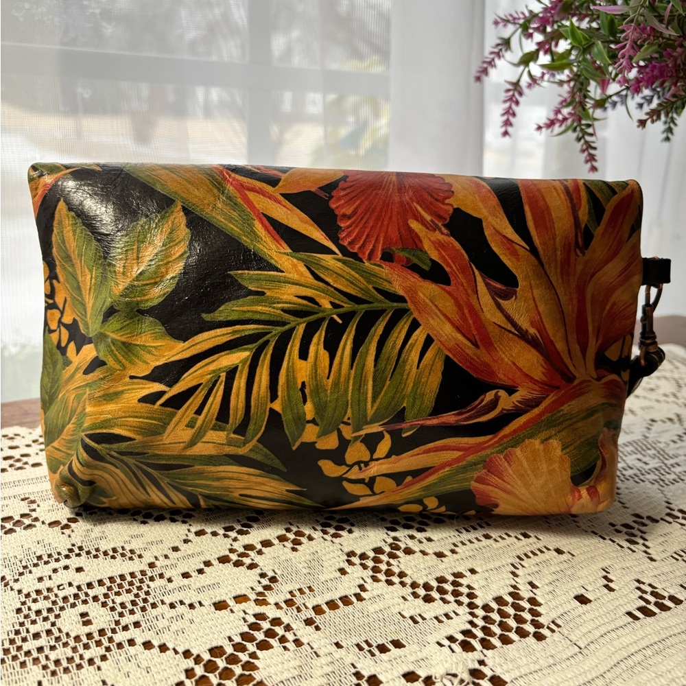 Patricia Nash Red and Orange Clutch with Tropical Print - Picture 2 of 5